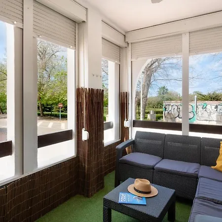 Apartment Eken *