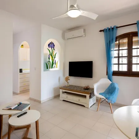 Eken Apartment
