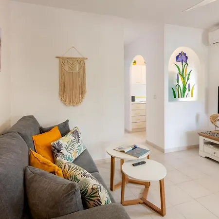 Eken Apartment